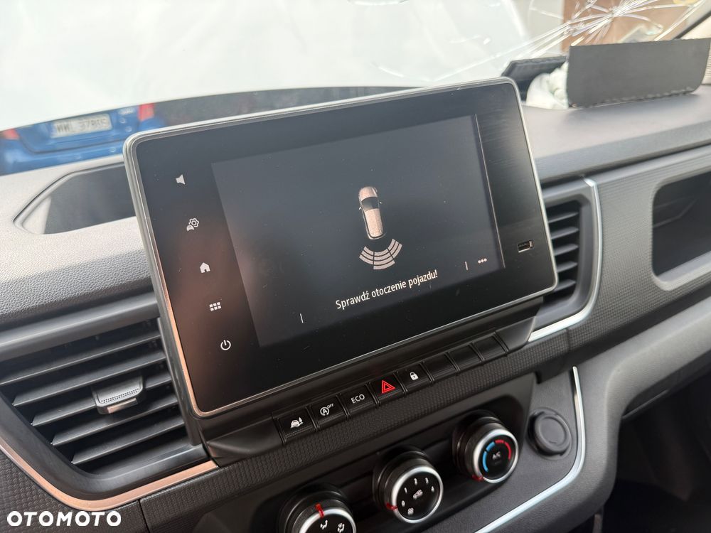 Renault Trafic - 39