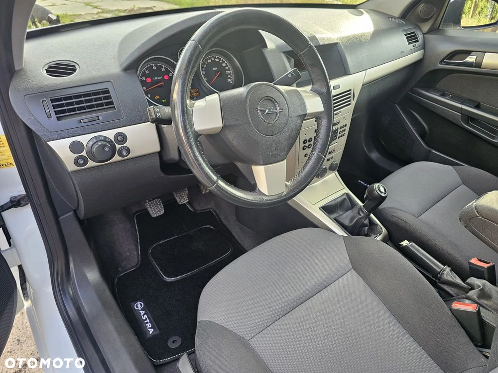Opel Astra 1.6 Comfort / Cool - 13