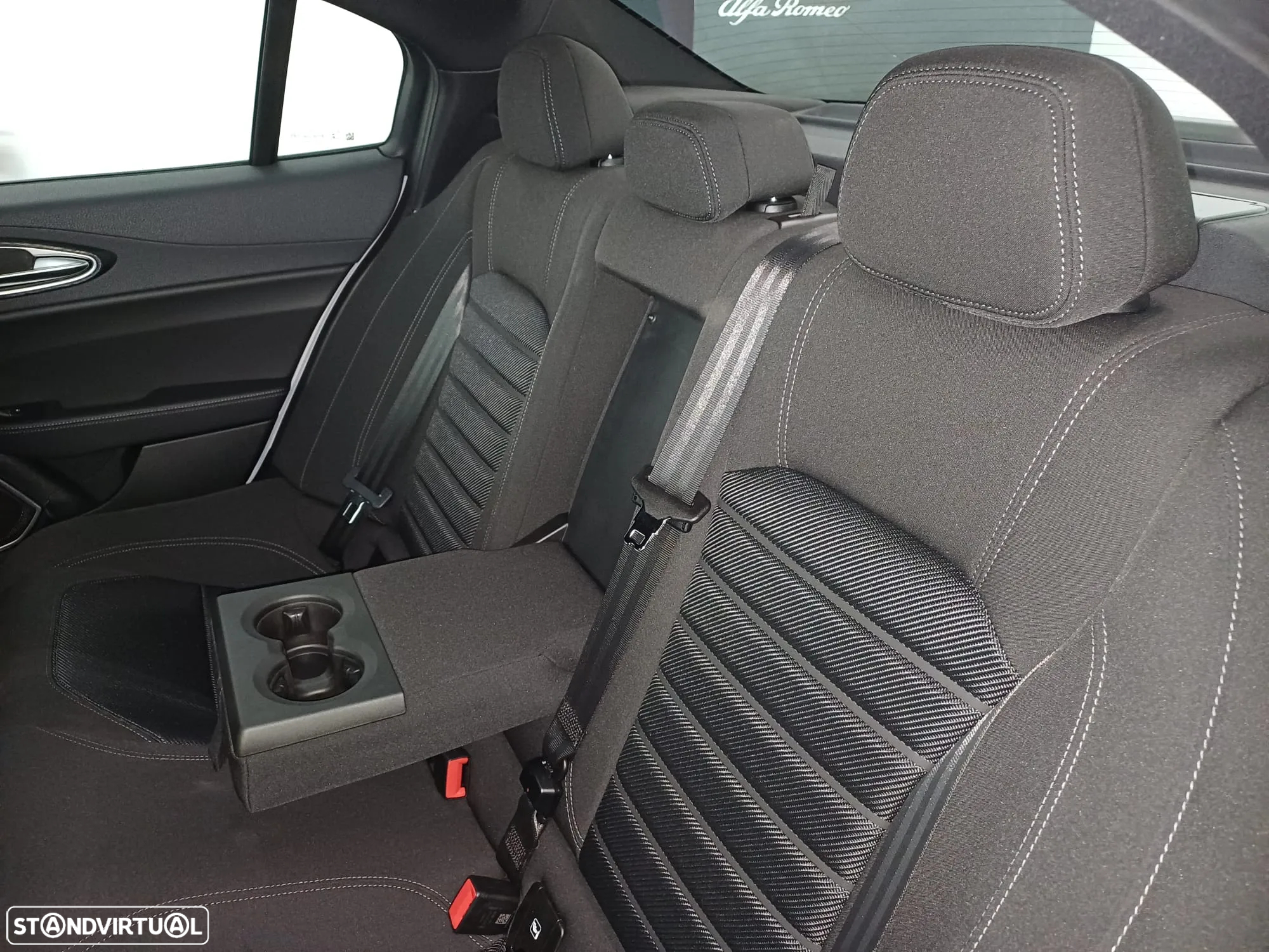 Alfa Romeo Giulia 2.2 D Super AT8 - 27