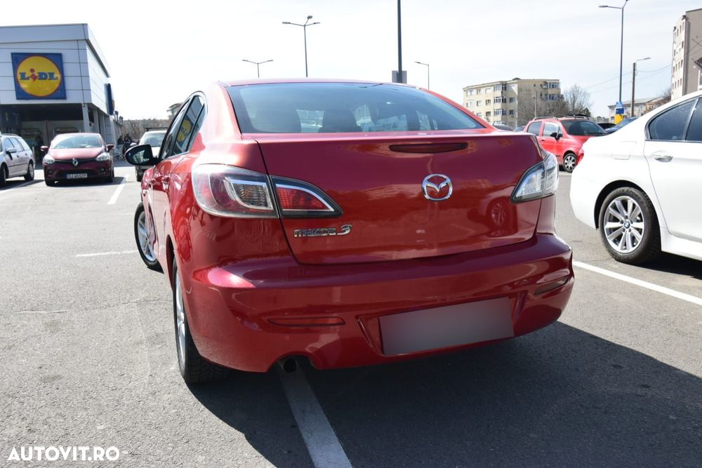 Mazda 3 - 3