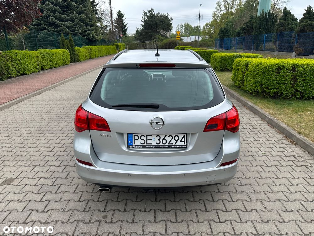 Opel Astra 1.4 T Sport - 9