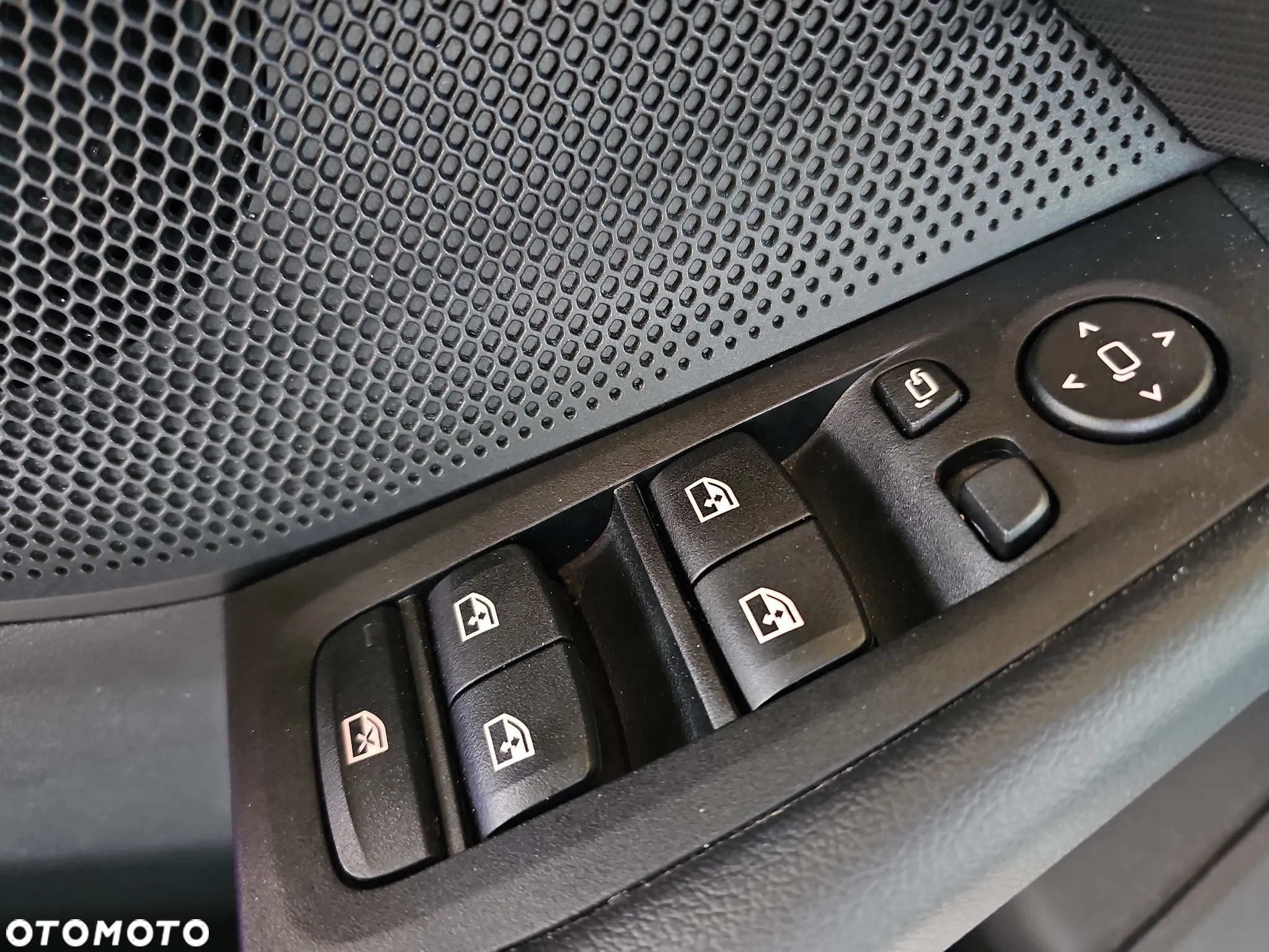 BMW Seria 2 220i xDrive Sport Line - 16