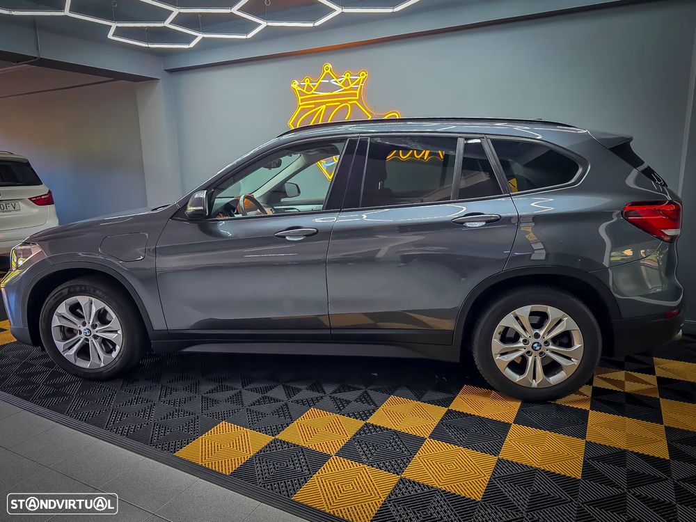 BMW X1 xDrive25e Advantage - 10