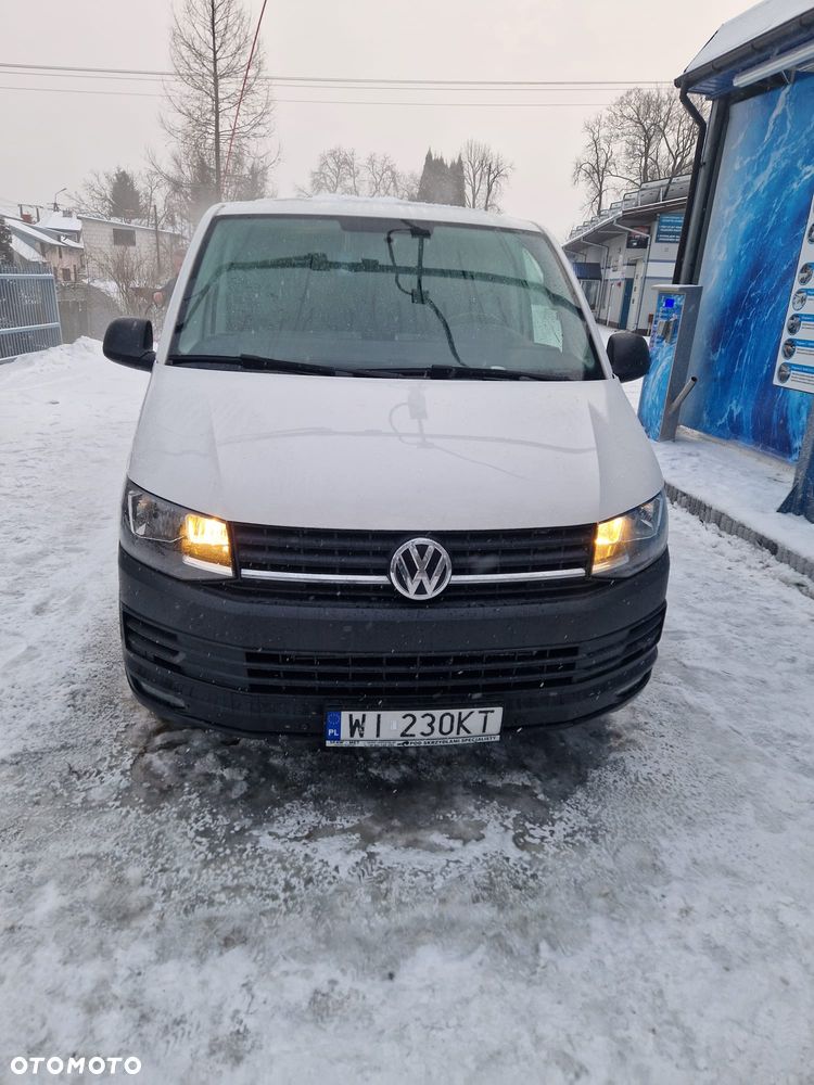 Volkswagen Transporter - 2