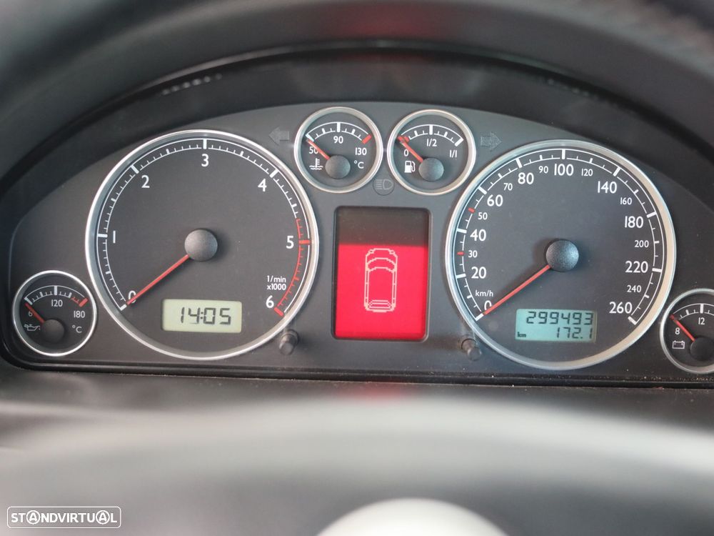 VW Sharan 1.9 TDi Confortline - 9