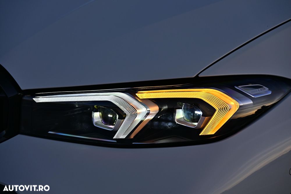 BMW Seria 3 330i xDrive Aut. M Sport - 34