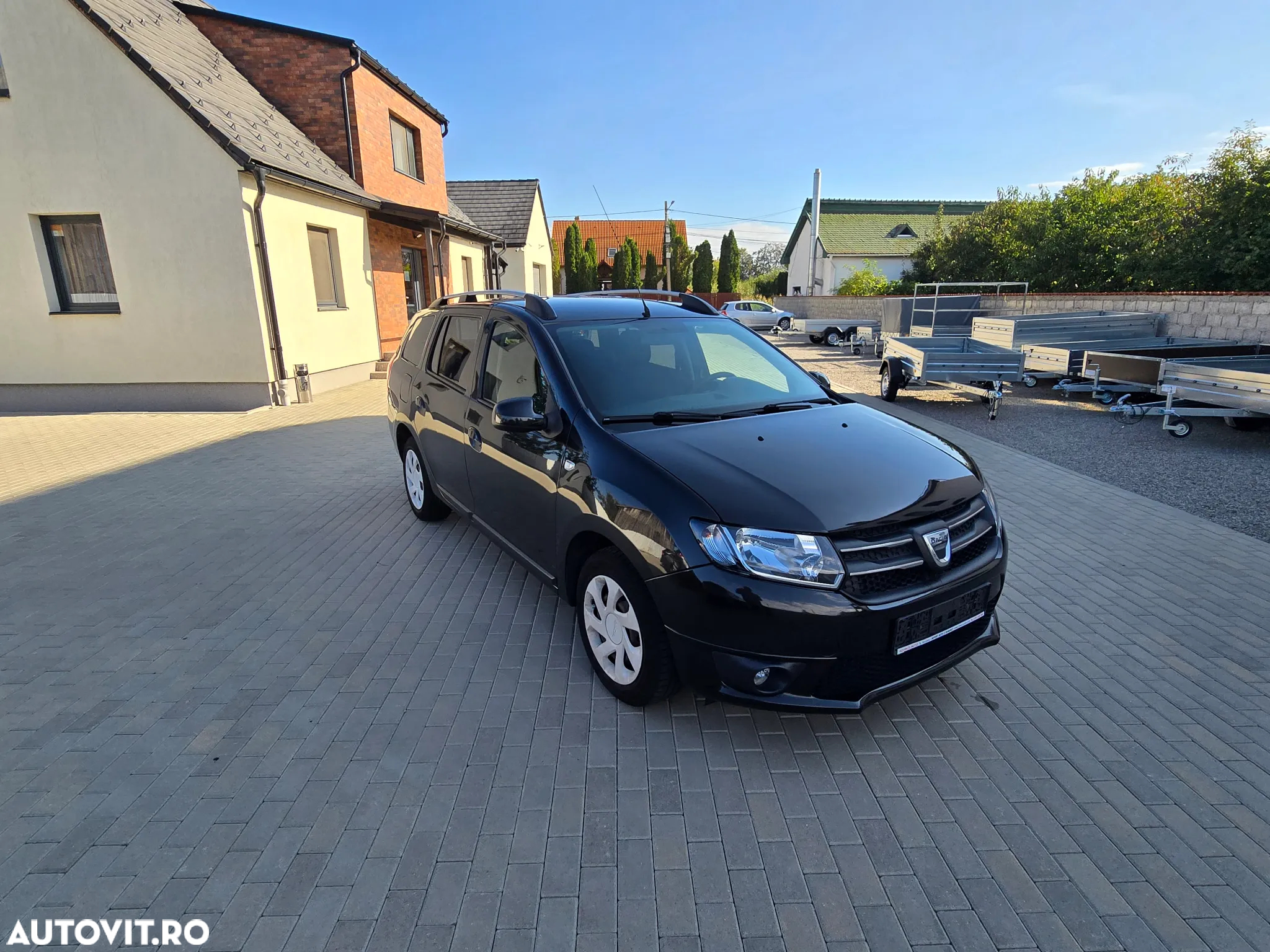 Dacia Logan MCV 1.2 16V 75 Ambiance - 2