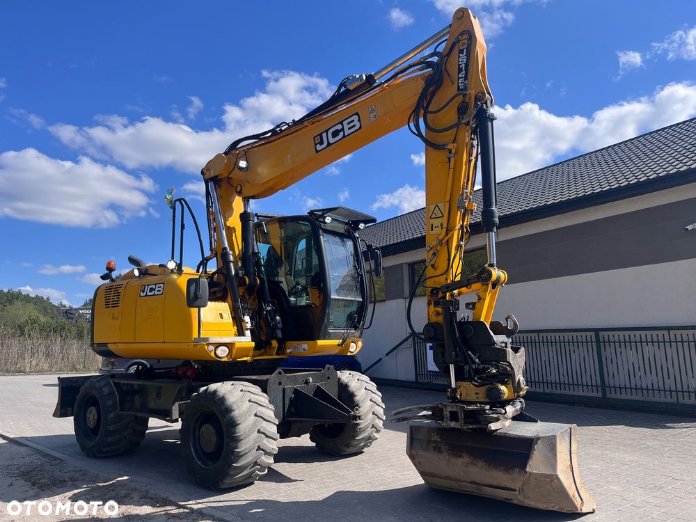 JCB JS 145W - 8