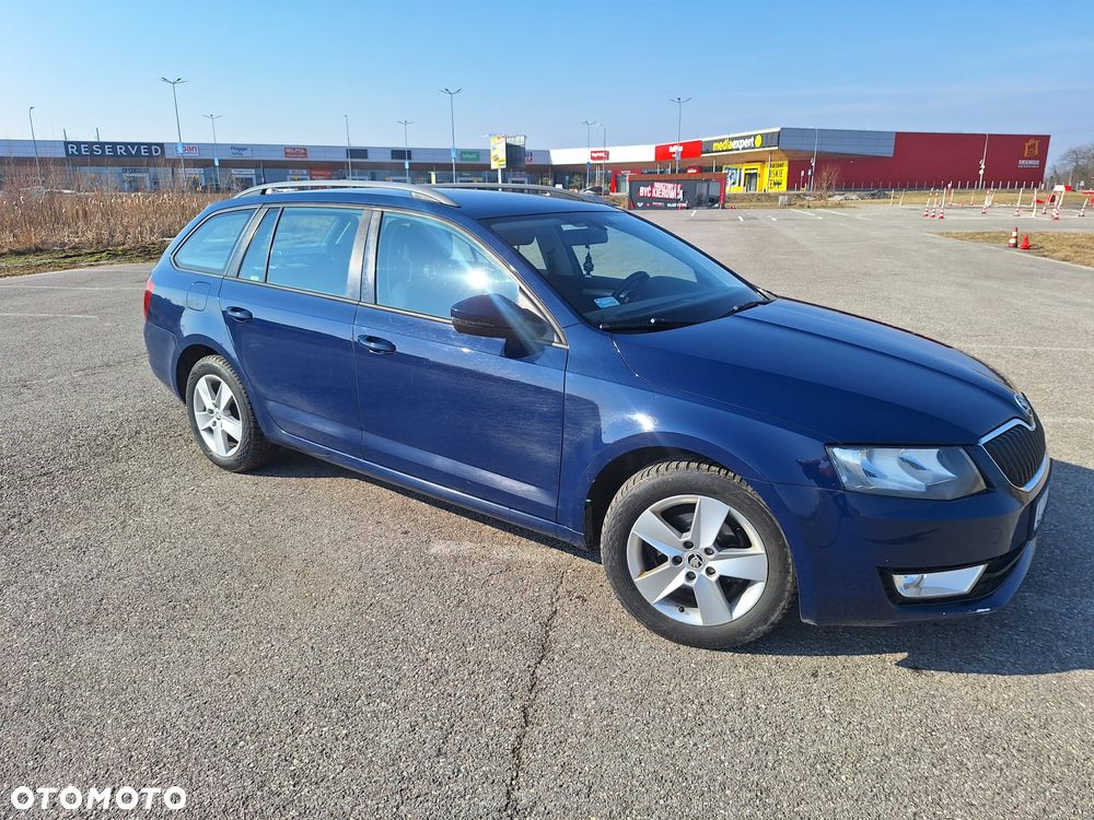 Skoda Octavia 1.6 TDI Ambition - 2