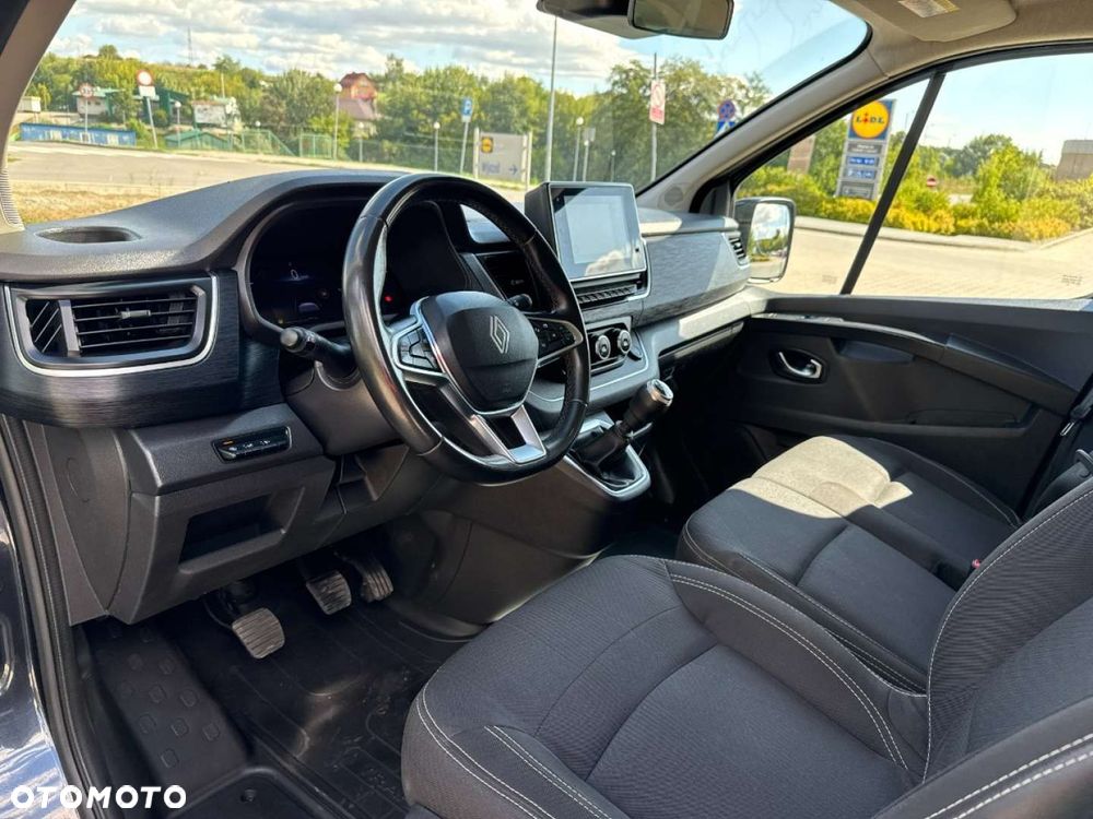 Renault Trafic - 31