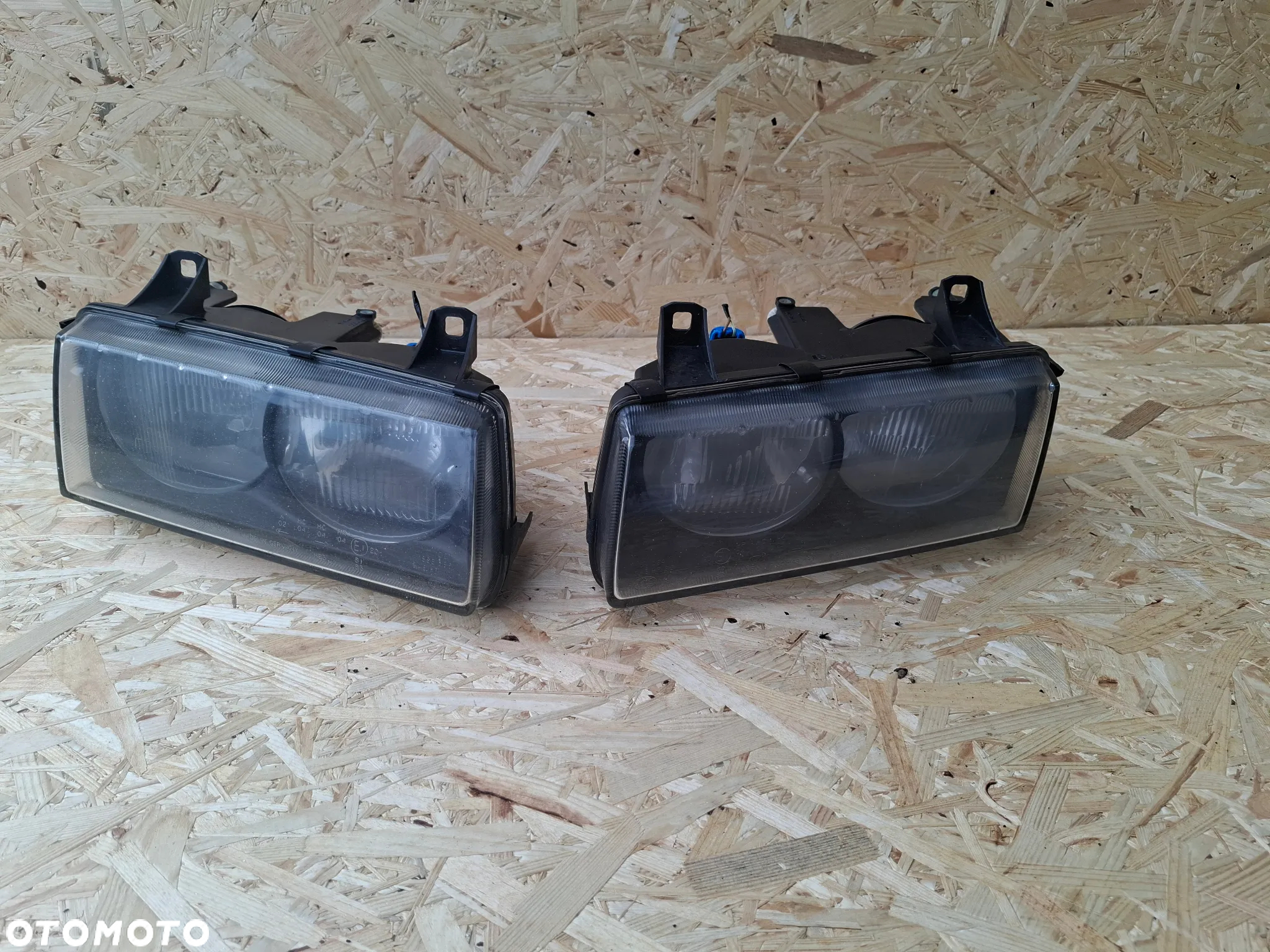 BMW E36 COMPACT LAMPA PRAWA LEWA PRZÓD PRZEDNIA - 3