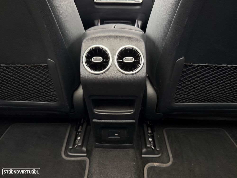 Mercedes-Benz EQA 300 4Matic - 27