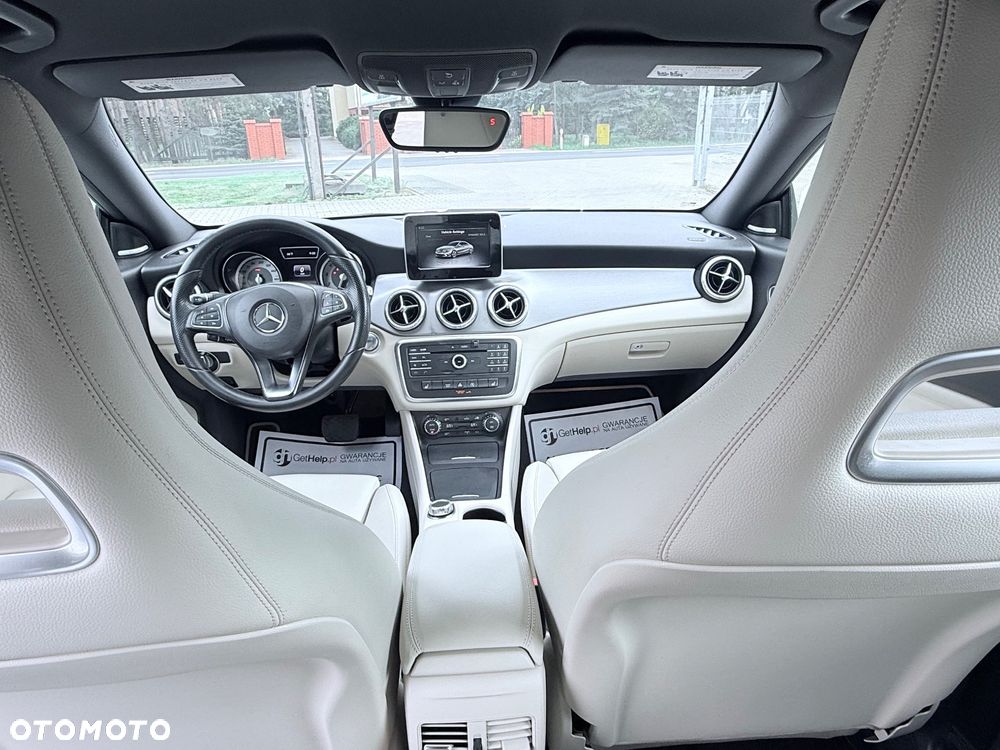 Mercedes-Benz CLA - 34