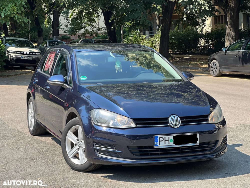 VOLKSWAGEN Golf 2013