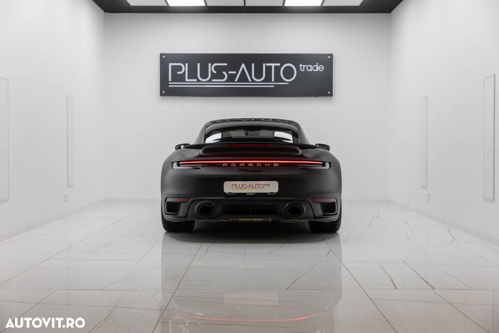 Porsche 911-TURBO-S Standard - 11