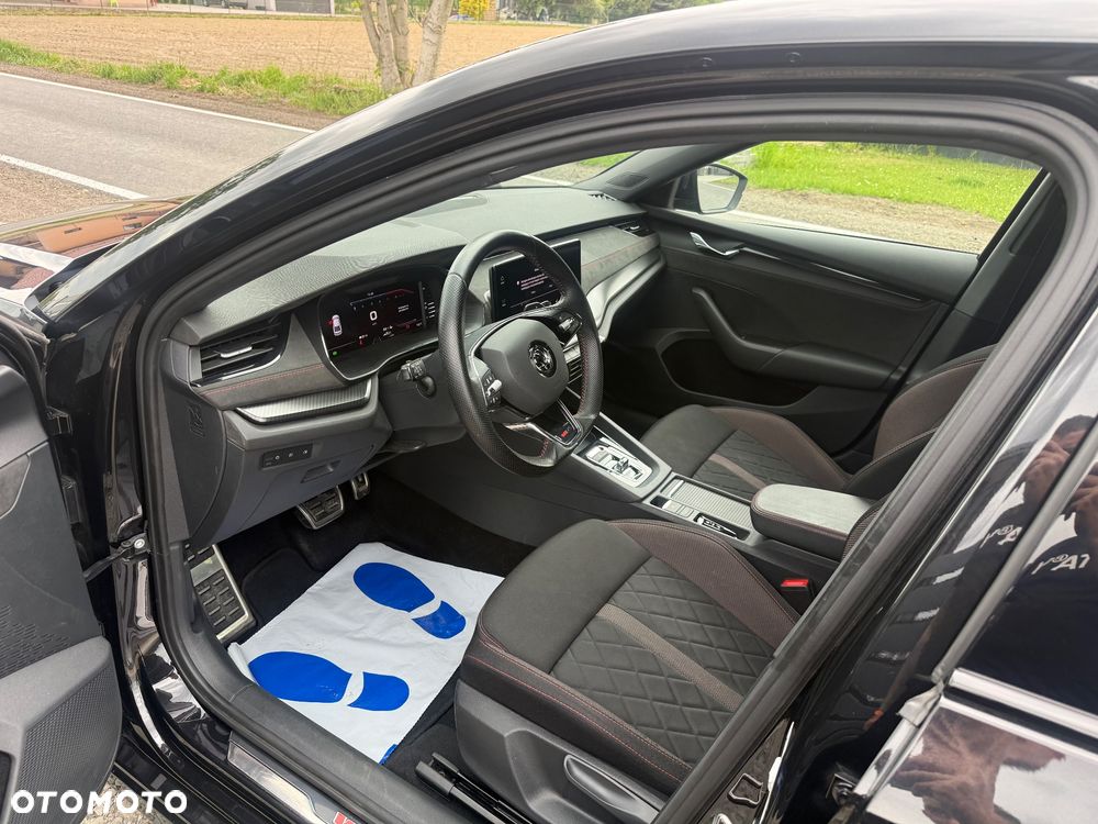 Skoda Octavia 2.0 TDI RS DSG - 16