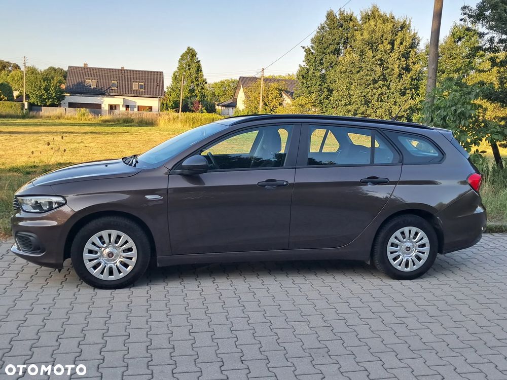 Fiat Tipo 1.4 T-Jet 16v Sport - 10