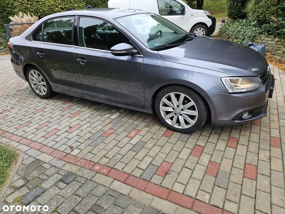 Volkswagen Jetta 1.6 TDI DPF Comfortline - 5