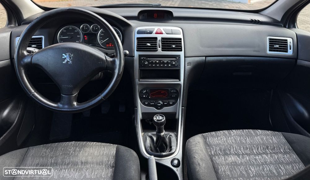 Peugeot 307 Break 1.4 HDi XR - 14
