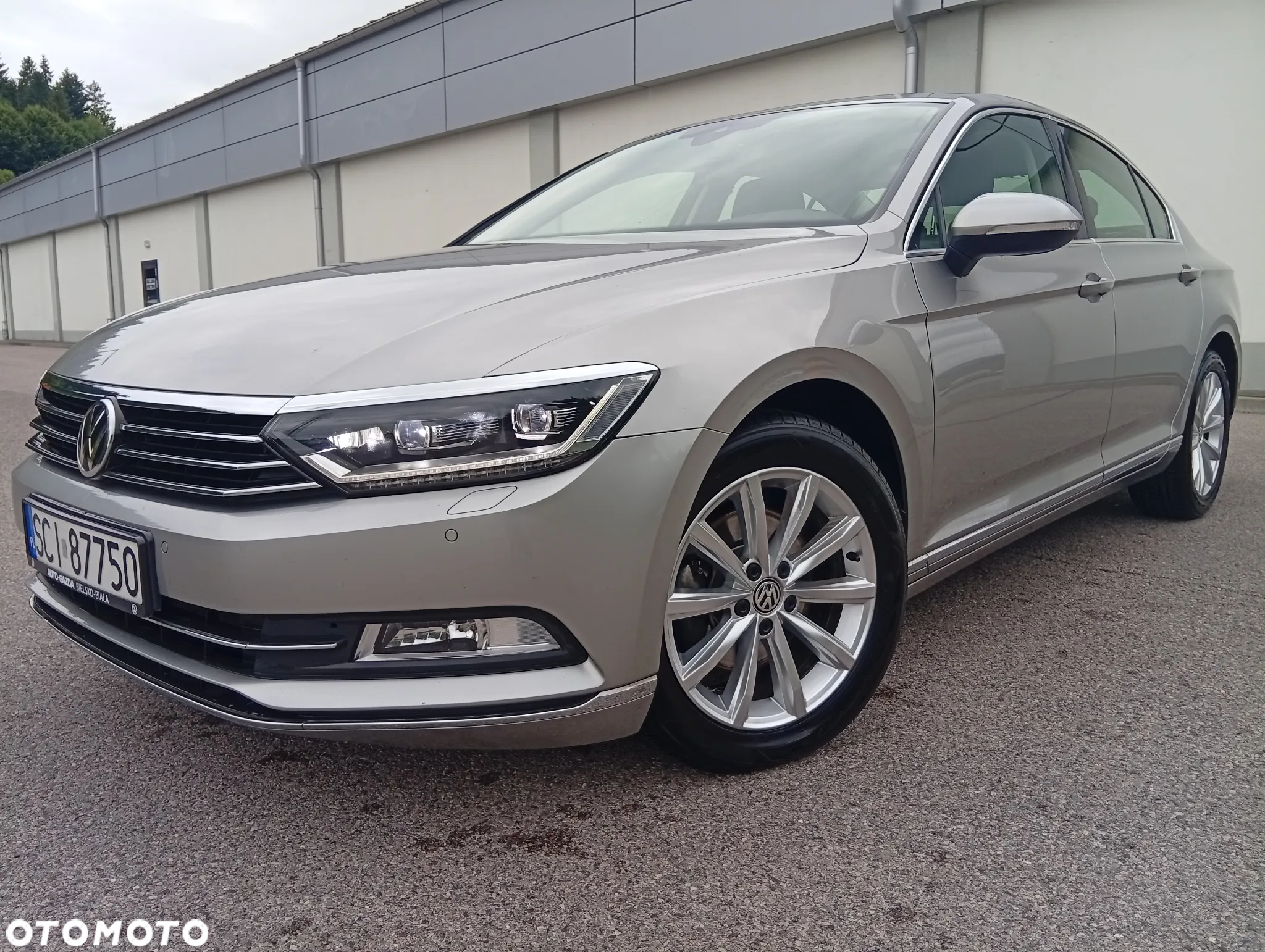 Volkswagen Passat 1.8 TSI BMT Highline DSG - 2