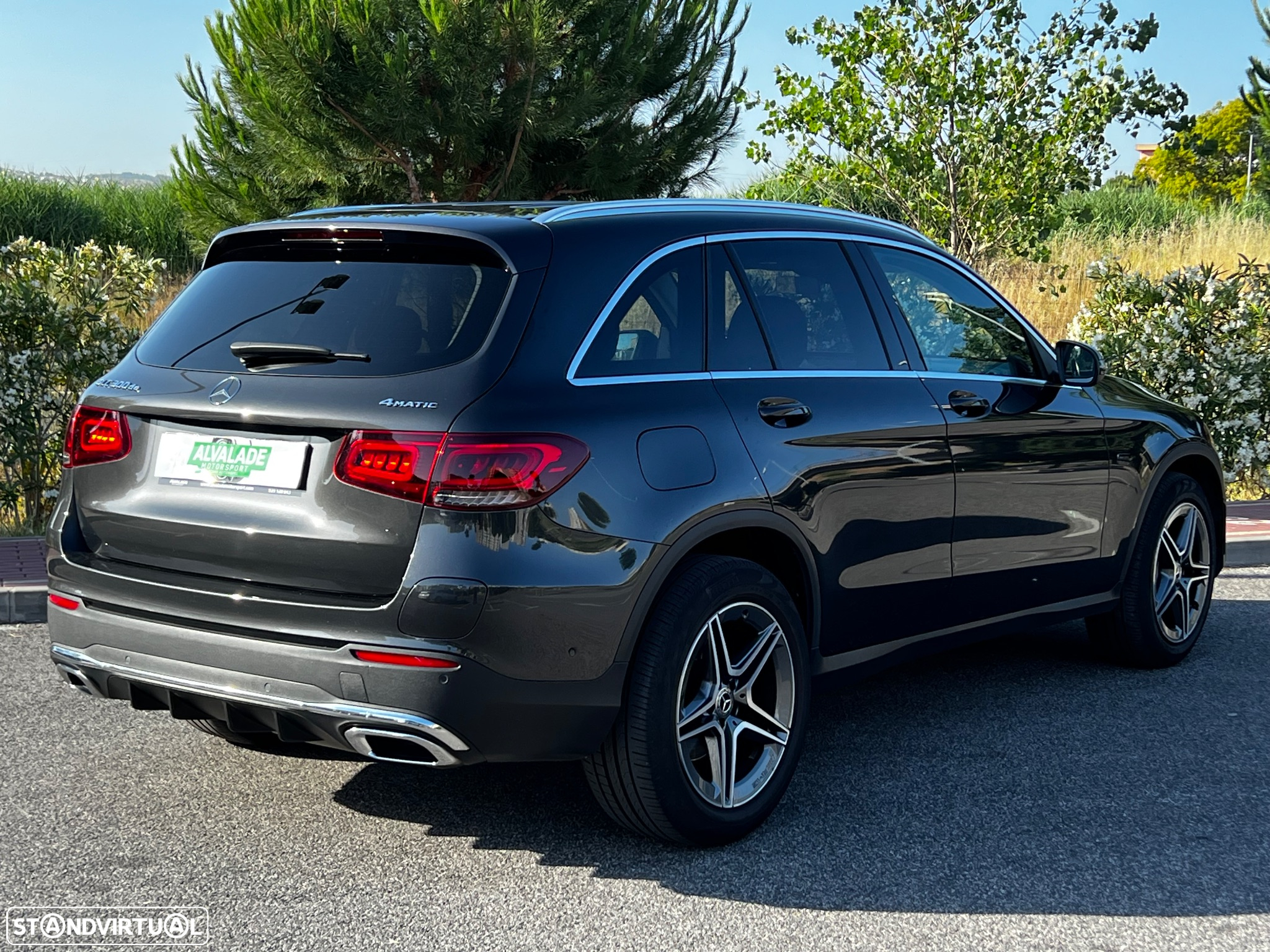 Mercedes-Benz GLC 300 de 4Matic - 9