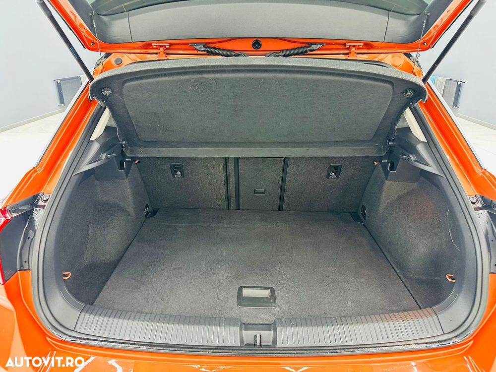 Volkswagen T-Roc 1.6 TDI SCR - 17