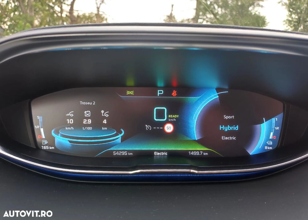 Peugeot 3008 PHEV 225 EAT8 Allure Pack - 29