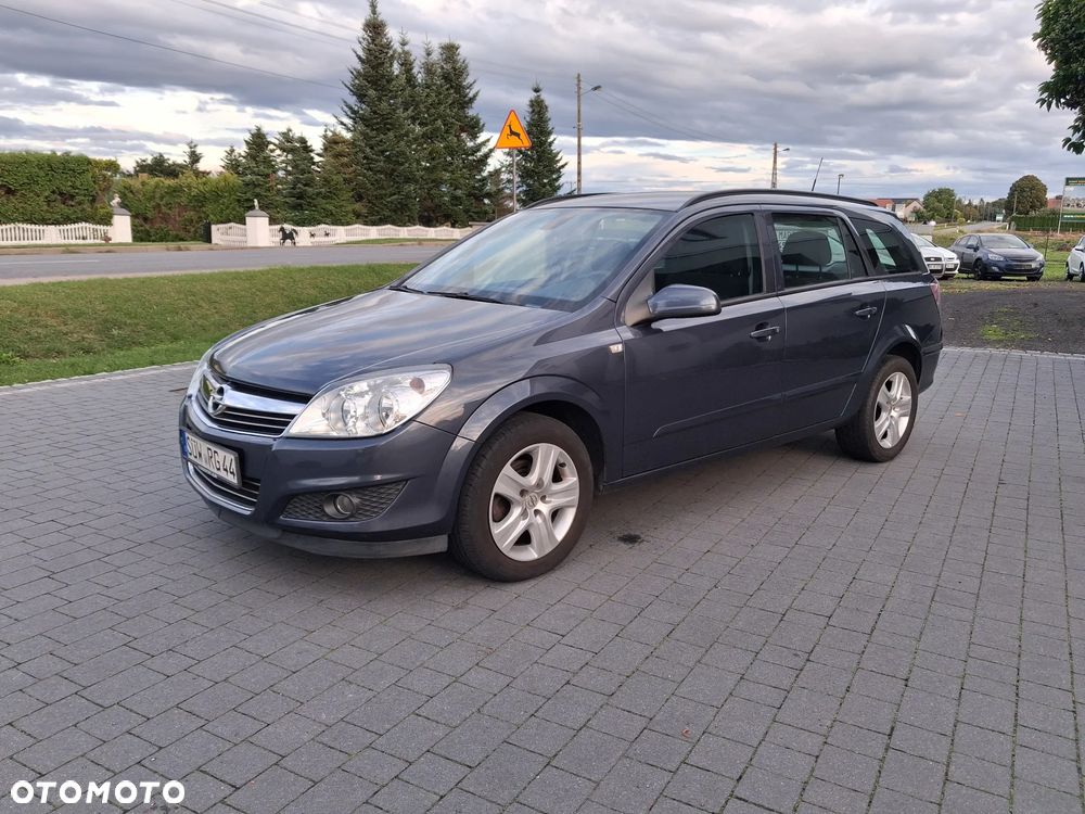 Opel Astra 1.6 Caravan - 28