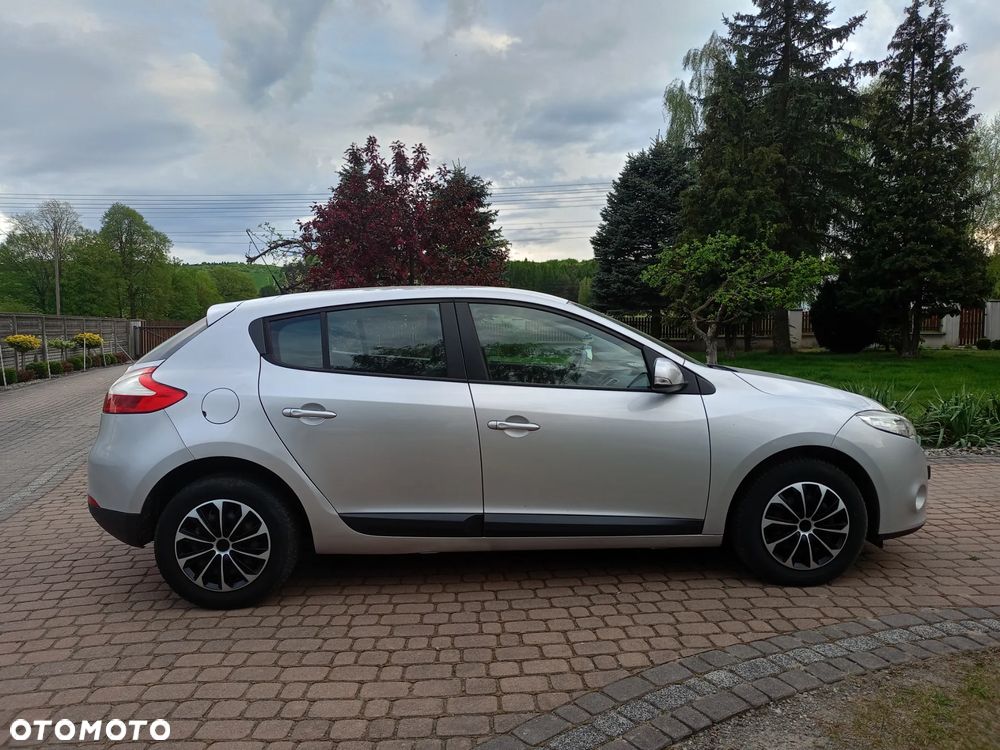 Renault Megane 1.6 16V 100 Expression - 8