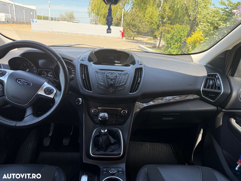 Ford Kuga - 7