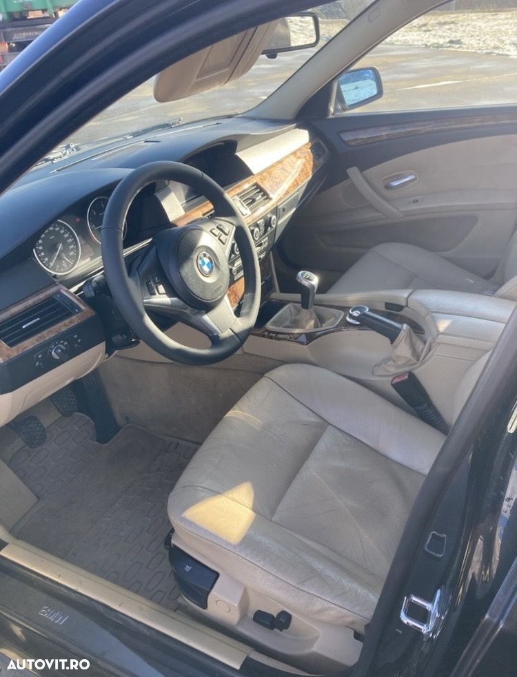 BMW Seria 5 520d Edition Lifestyle - 6