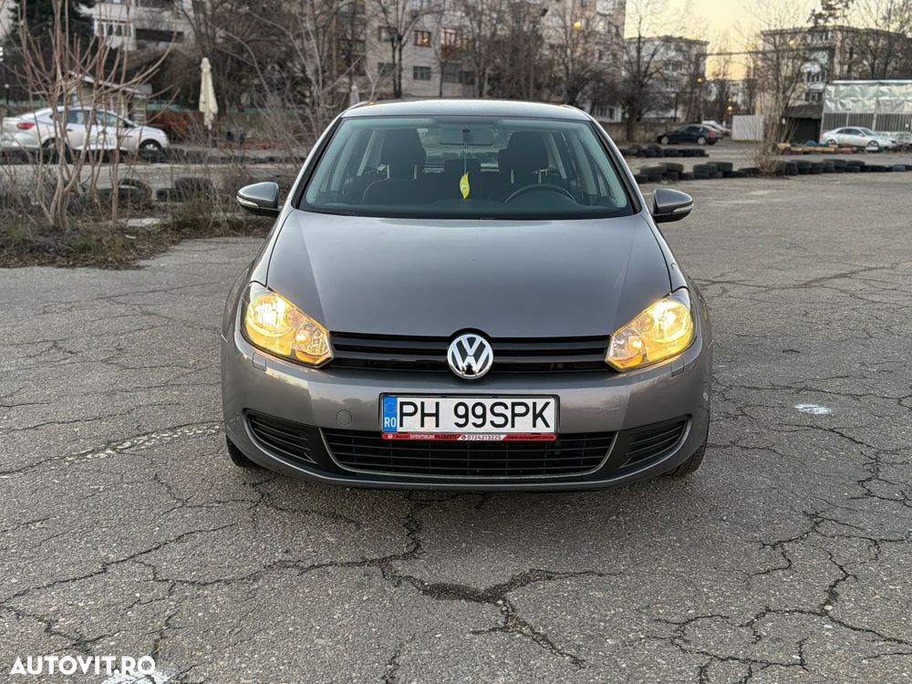 Volkswagen Golf 1.6 TDI DPF Highline - 1