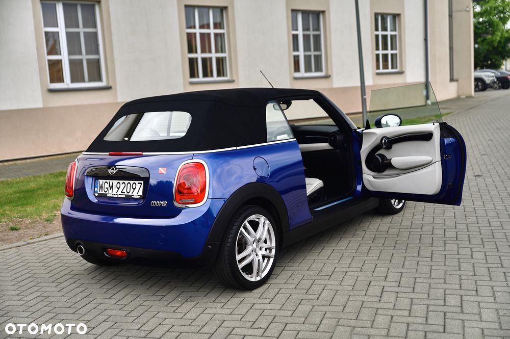 MINI Cooper Sidewalk Edition - 16