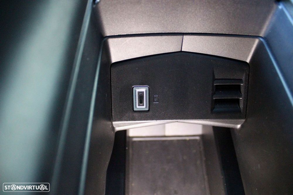 Peugeot 308 1.2 PureTech Allure - 31