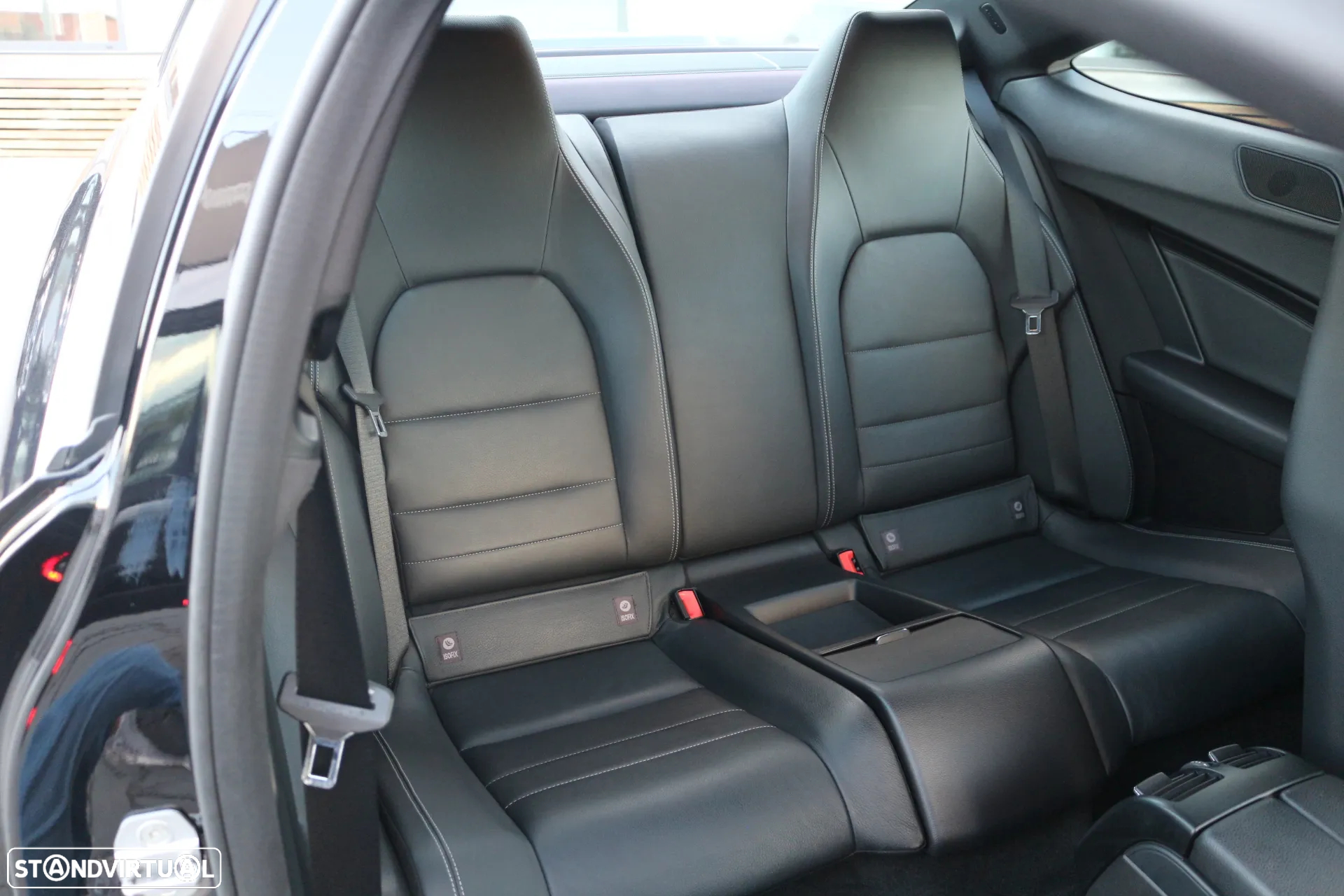 Mercedes-Benz C 250 d Coupe 9G-TRONIC AMG Line - 35