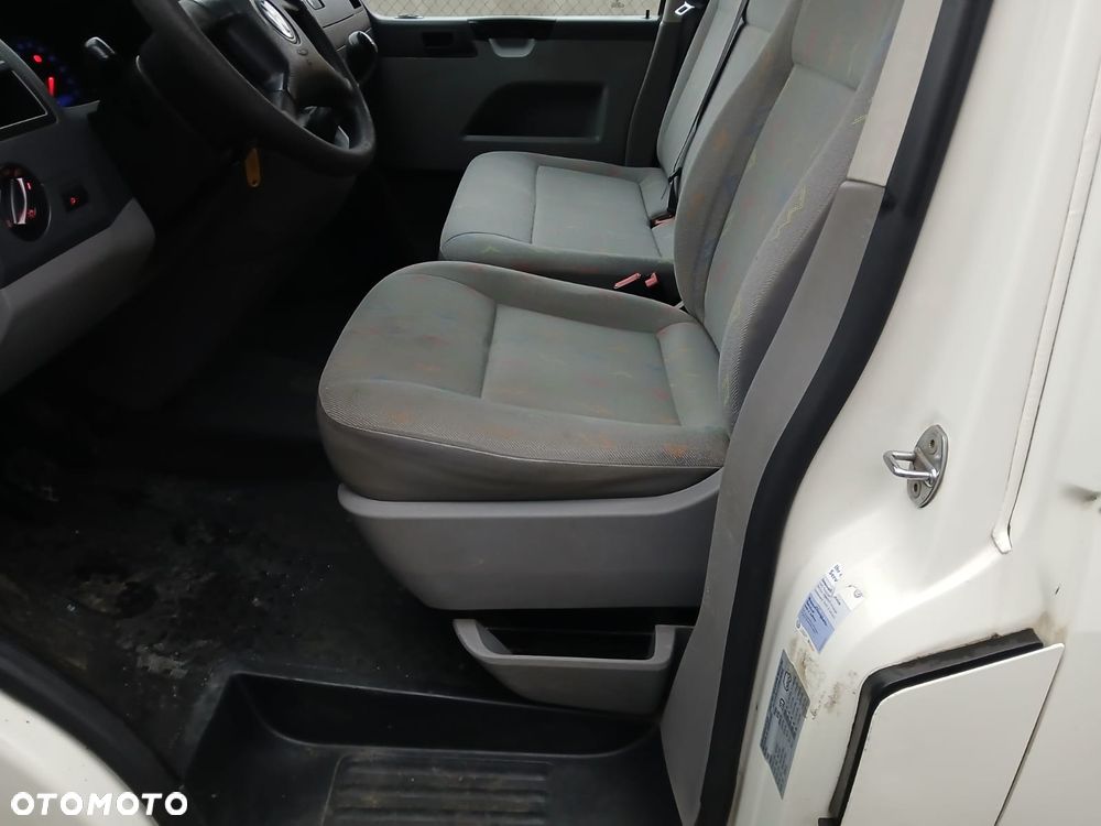 Volkswagen T5 TRANSPORTER - 10