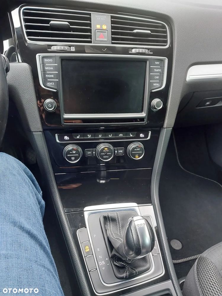 Volkswagen Golf 2.0 TDI (BlueMotion Technology) DSG Comfortline - 13