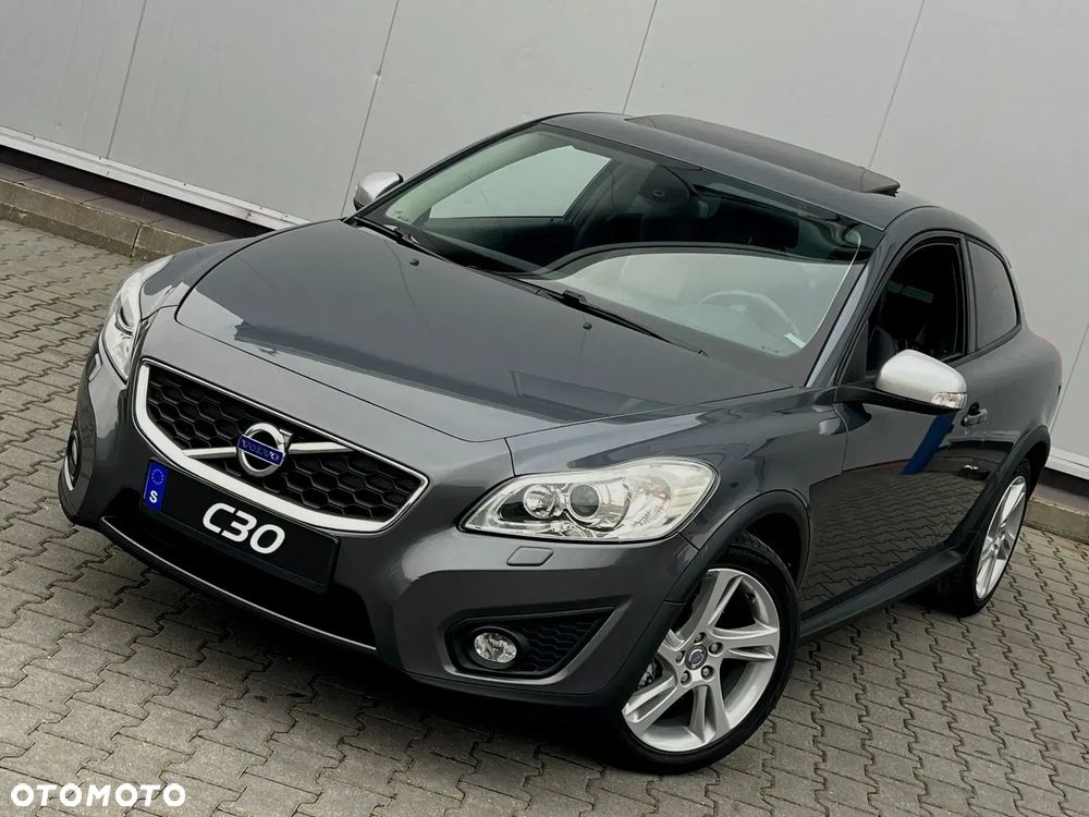 Volvo C30 D3 R-Design - 10