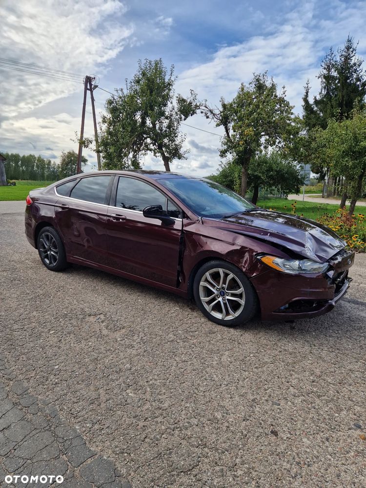 Ford Fusion - 8