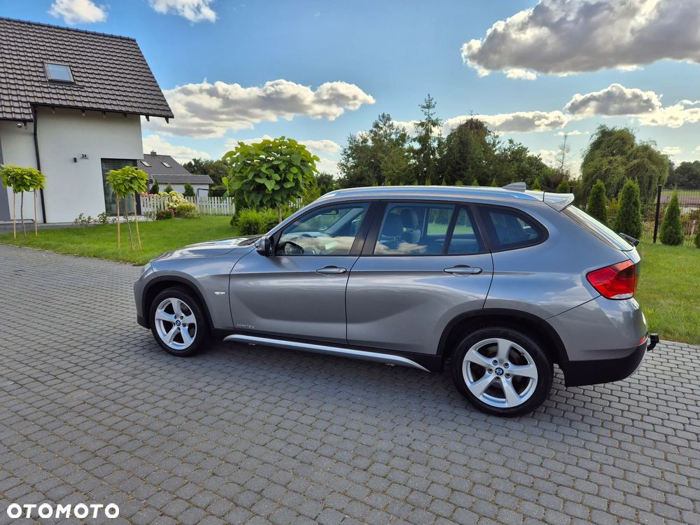 BMW X1 xDrive18d - 14