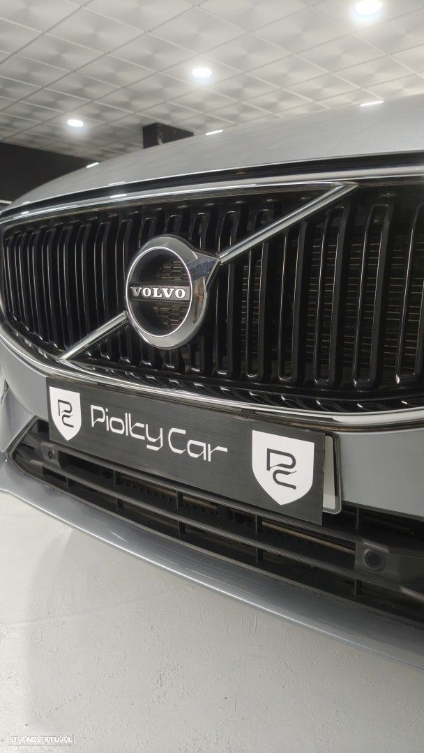 Volvo XC 60 2.0 T8 PHEV Momentum Plus AWD - 15