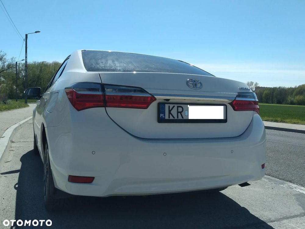 Toyota Corolla 1.6 Comfort - 19