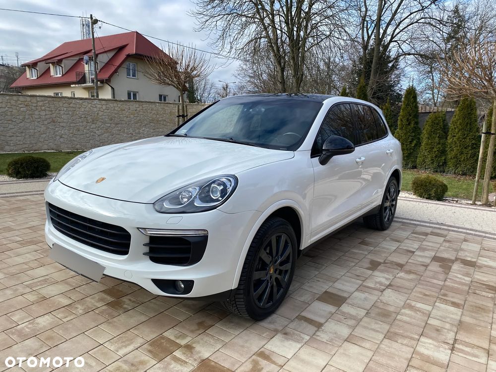 Porsche Cayenne Platinum Edition - 1