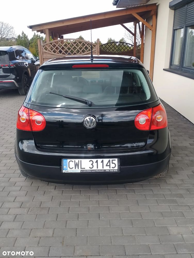 Volkswagen Golf 2.0 TDI Comfortline - 4