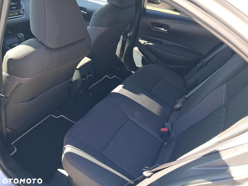 Toyota Corolla 1.8 Hybrid Style - 10