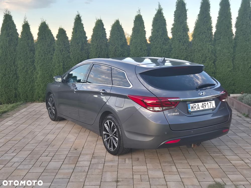 Hyundai i40 Kombi 1.7 CRDi DCT Premium - 6