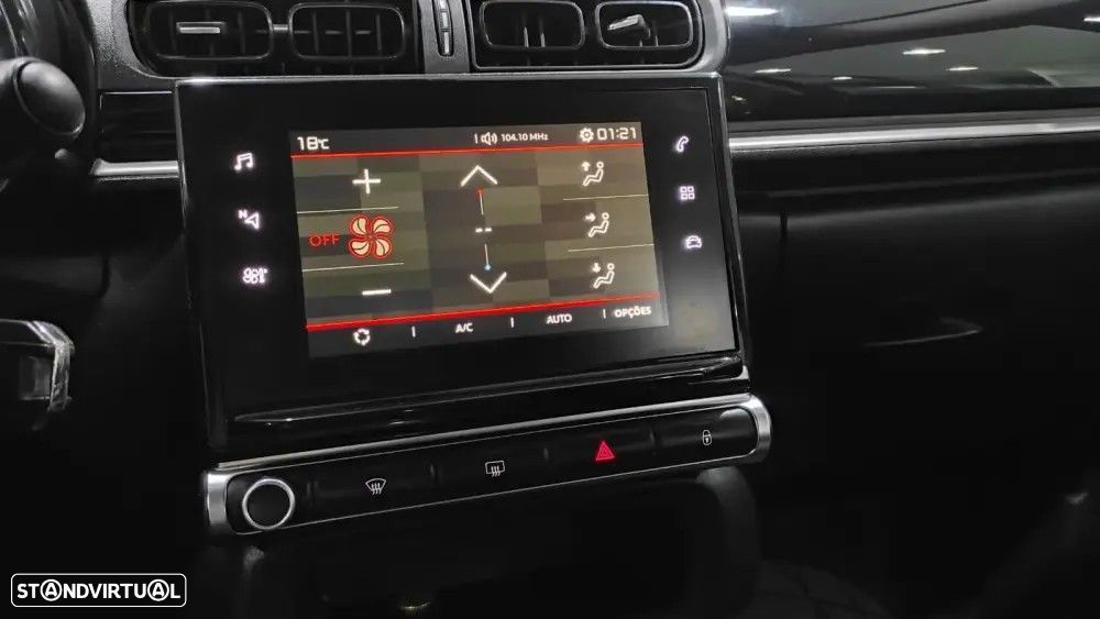 Citroën C3 1.2 PureTech Shine - 34