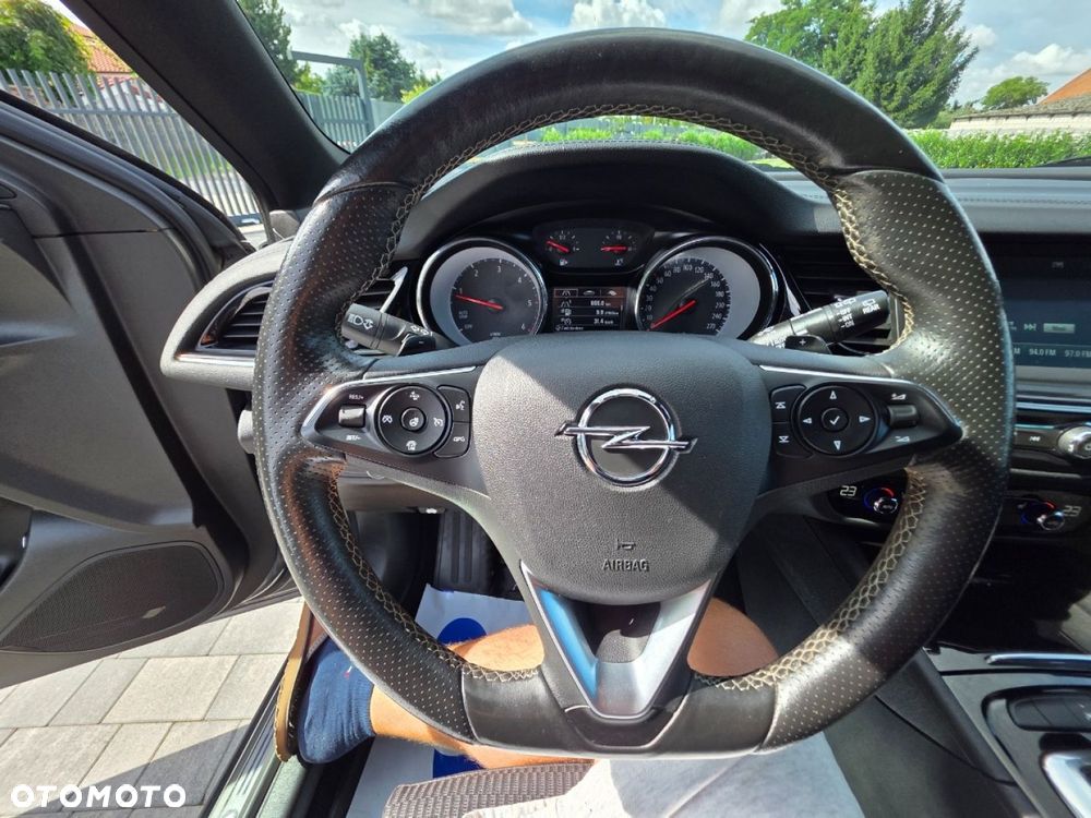 Opel Insignia - 13