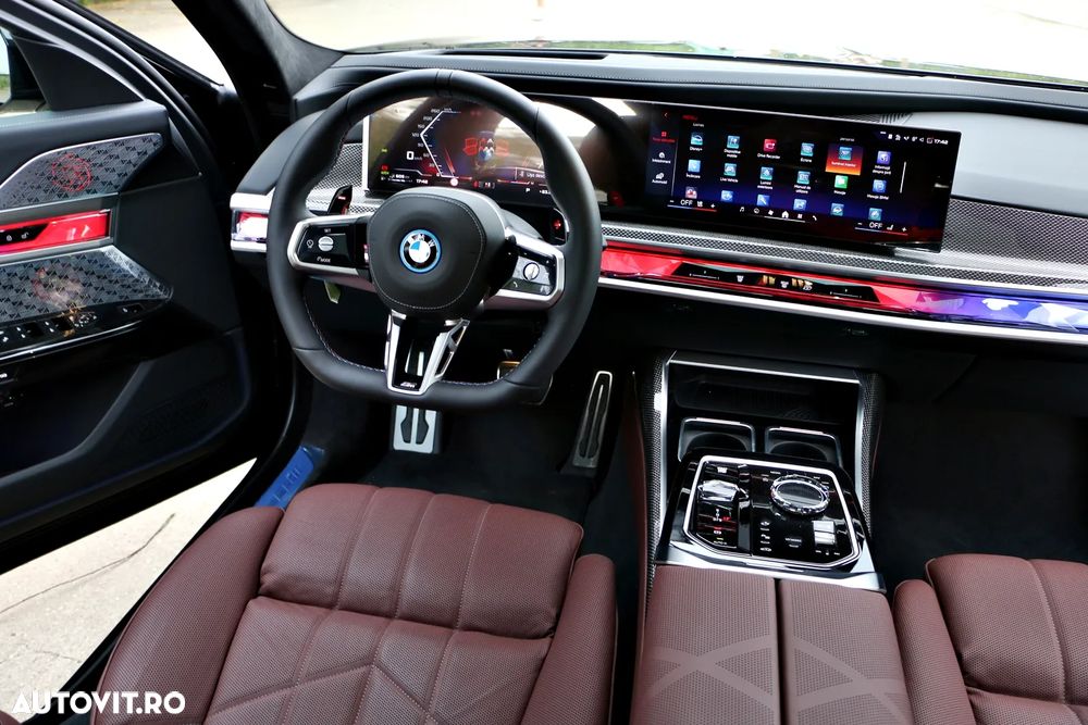 BMW M7 M760e xDrive AT PHEV - 22