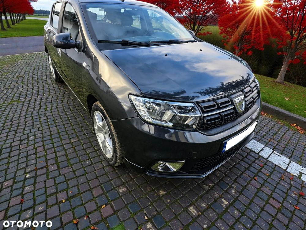 Dacia Sandero SCe 75 Essential - 1